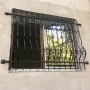 Inferriate di sicurezza per finestra in ferro battuto